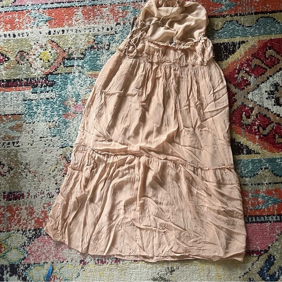 Zara Peach Halter Neck Low Back Ruffled Fit & Flare Maxi Dress Womens Size M - Picture 3 of 9